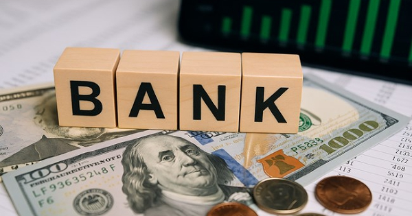 Chuyên gia VPBankS: Thu nhập ngoài lãi sẽ là ‘cứu tinh’ lợi nhuận ngân hàng quý II/2025