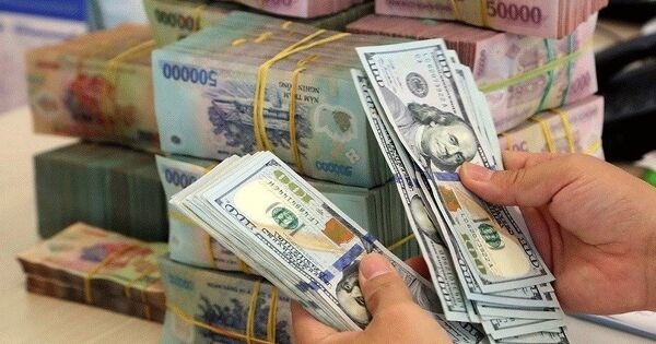 Chuyên gia: Chênh lệch lãi suất USD - VND tạo áp lực mạnh lên tỷ giá, chỉ hạ nhiệt khi Fed cắt giảm lãi suất