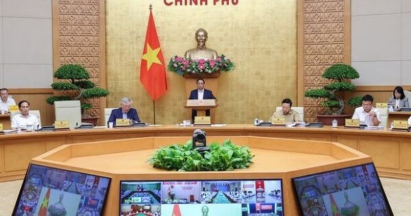 Tăng trưởng GDP 6 tháng cao nhất trong gần 20 năm