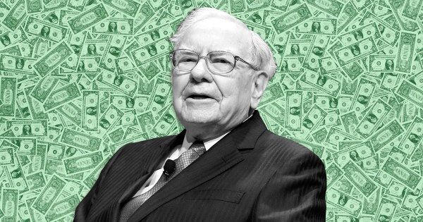 Nước đi xứng danh huyền thoại của Warren Buffett khi bán 39% cổ phần Bank of America và gom mua cổ phiếu này
