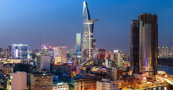 GDP quý II/2025 tăng cao hơn dự báo, tiến sát mốc 8%