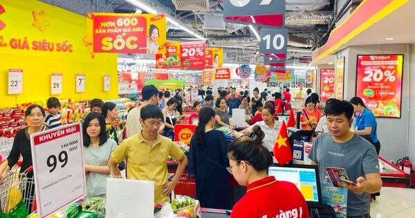 Thủ tướng ra công điện thúc tăng trưởng GDP đạt 8,3 - 8,5%, riêng dịch vụ, tiêu dùng tăng 12%