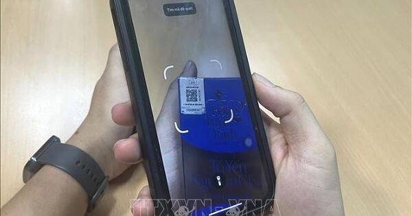 Lá chắn công nghệ bảo vệ hàng thật trên môi trường số