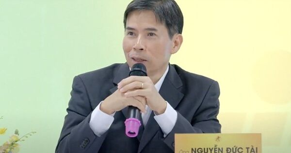 Vì sao MWG phải IPO các công ty thành viên?
