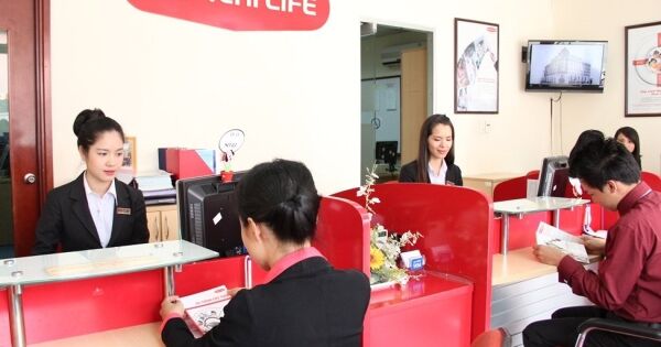 Một 'ông lớn' bảo hiểm rót 15.000 tỷ vào trái phiếu doanh nghiệp, gửi 5.000 tỷ vào ngân hàng