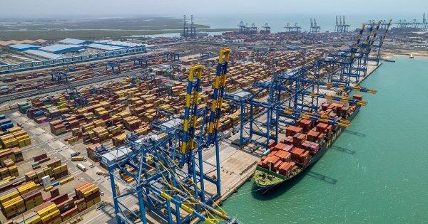 Ấn Độ sẽ chịu thuế quan 50% từ ngày 27/8, tham vọng trở thành công xưởng toàn cầu lung lay