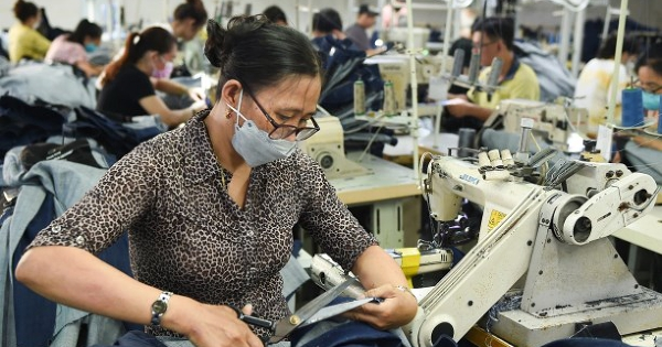 Nhiều doanh nghiệp dệt may tuyển dụng trở lại