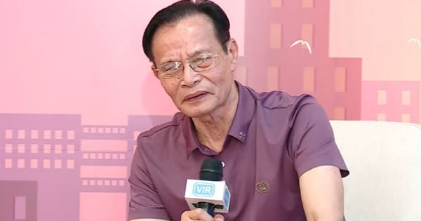 Chuyên gia Lê Xuân Nghĩa: 'Nên thành lập sàn vàng, cho các ngân hàng bán sỉ thay vì bán lẻ vàng'
