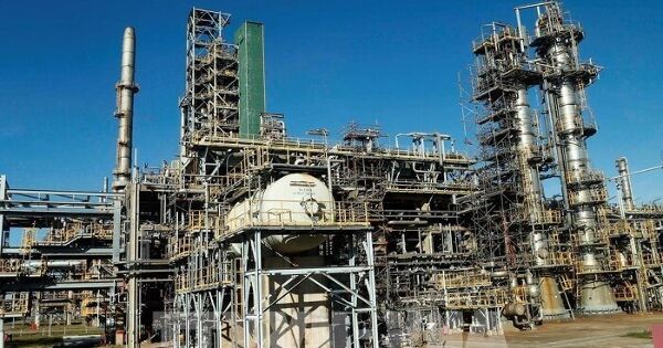 Giao quyền sử dụng 442 ha khu vực biển cho Công ty Cổ phần Lọc hóa dầu Bình Sơn