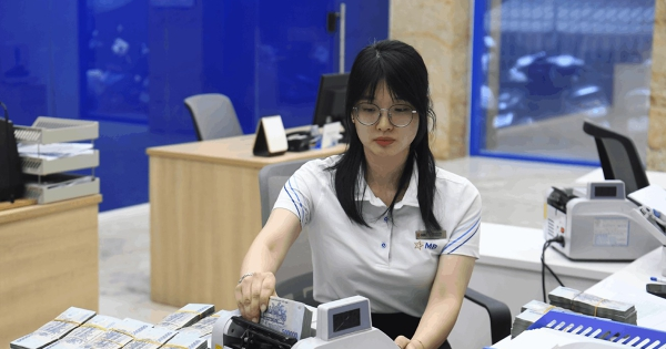 Thu nhập nhân viên ngân hàng tiếp tục tăng: MB, TPBank dẫn đầu về độ chịu chi