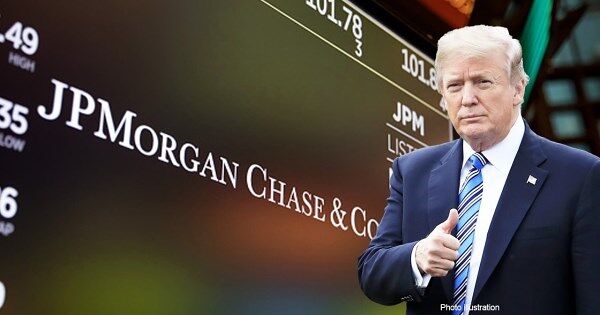 Hai ngân hàng lớn nhất nước Mỹ từ chối ông Trump?