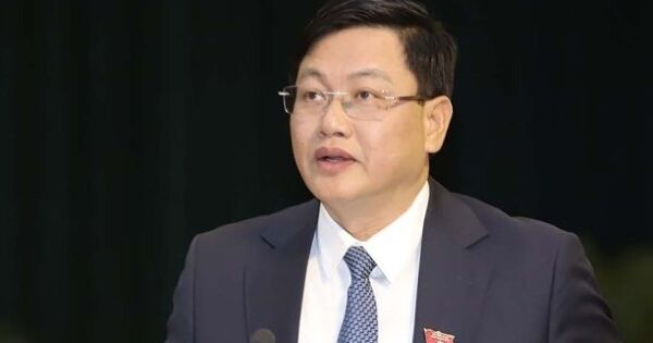 Chủ tịch UBND tỉnh Thanh Hóa đột ngột vắng mặt