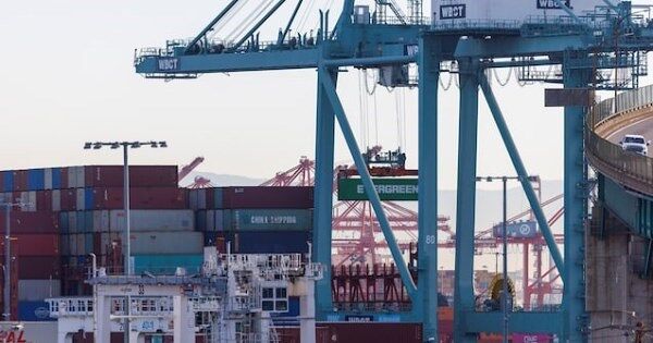 Doanh thu từ thuế quan của Mỹ đạt kỷ lục gần 30 tỷ USD trong tháng 8