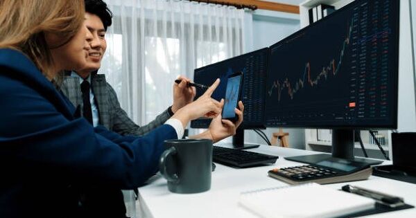 Rộng cửa cho vốn ngoại vào chứng khoán Việt Nam