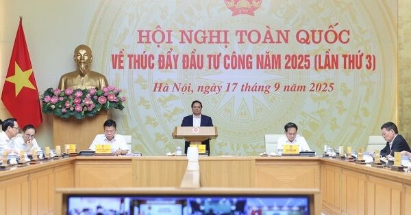 Thủ tướng yêu cầu giải ngân vốn đầu tư công 100%, không để 'có tiền mà không tiêu được'