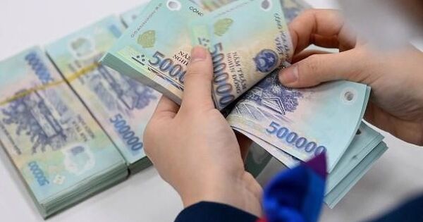 Từ ngày 1/11, giao dịch chuyển tiền trong nước trên 500 triệu đồng phải báo cáo