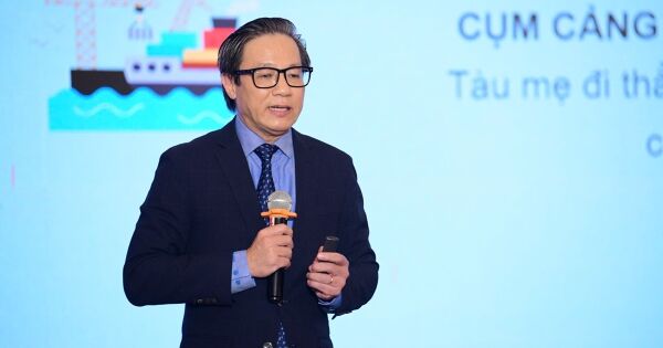 TP HCM cần sớm hoàn thiện kết nối cảng nước sâu và sân bay Long Thành để trở thành 'siêu trung tâm' logistics