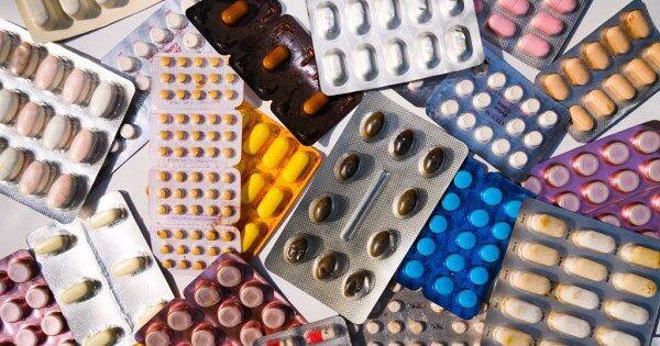 Ngành dược phẩm châu Á chịu sức ép lớn hơn châu Âu trước thuế quan 100% của Mỹ, nguyên nhân là gì?