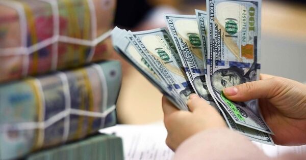 Giữa sóng tỷ giá: Việt Nam nên huy động trái phiếu USD hay 'hồi sinh' ODA?