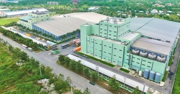 Sợi Thế Kỷ trong vòng xoáy nợ dồn lực cho 'át chủ bài' Unitex