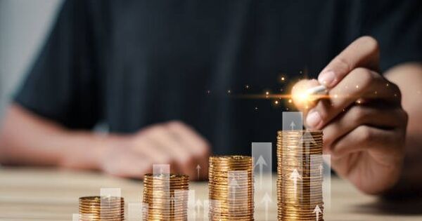 LPBS chốt quyền chào bán 878 triệu cổ phiếu, tăng vốn lên gần 12.700 tỷ đồng