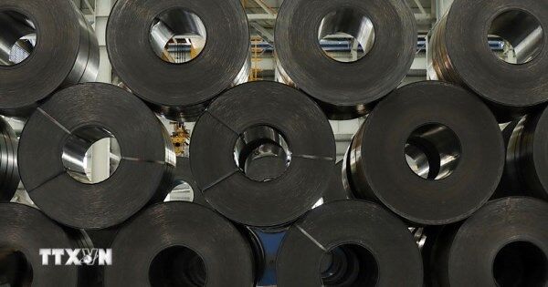 Canada kết luận không có độc quyền xuất khẩu thép cán phẳng Việt Nam