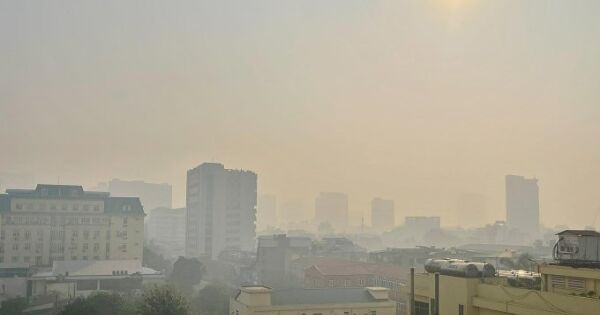 Chất lượng không khí ở nhiều tỉnh thành miền Bắc rất xấu