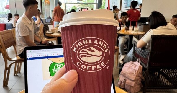 Hai chuỗi đồ uống lớn thông báo ngừng sử dụng nguyên liệu từ Đồ hộp Hạ Long