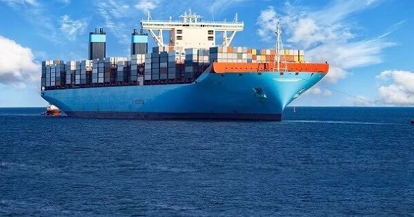 Cước vận tải container tăng mạnh trong đầu năm 2026