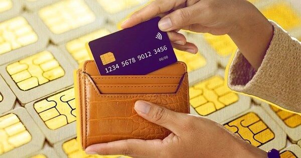 Khuyến cáo thủ đoạn tráo chip trên thẻ ngân hàng để chiếm đoạt tiền