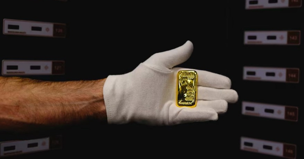 Giá vàng hôm nay 28/1: Vàng SJC và vàng nhẫn đồng loạt bứt phá, vượt mốc 180 triệu đồng/lượng