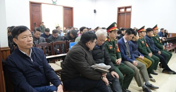 Cựu thiếu tướng nhận 4 tỷ đồng quà Tết của Hậu 'Pháo'