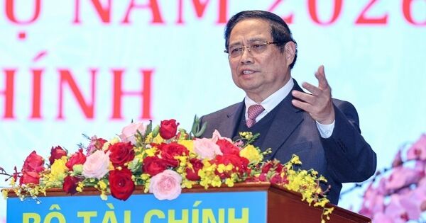 Thủ tướng: Giải ngân 100% vốn đầu tư công, 'vốn chờ dự án, không để dự án chờ vốn'