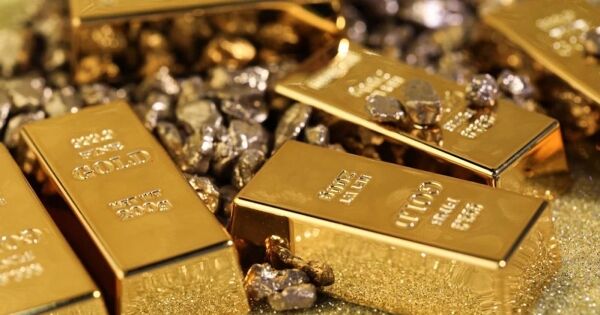 Nhập khẩu kim loại quý, đá quý leo đỉnh 14 năm khi giá vàng, bạc lập kỷ lục