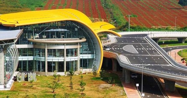 Sân bay Liên Khương tạm đóng cửa trong 6 tháng, hành khách được chọn đổi chuyến hoặc hoàn tiền