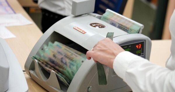 Ngân hàng tăng lãi suất cho vay BĐS và tín hiệu sớm từ nhóm Big4