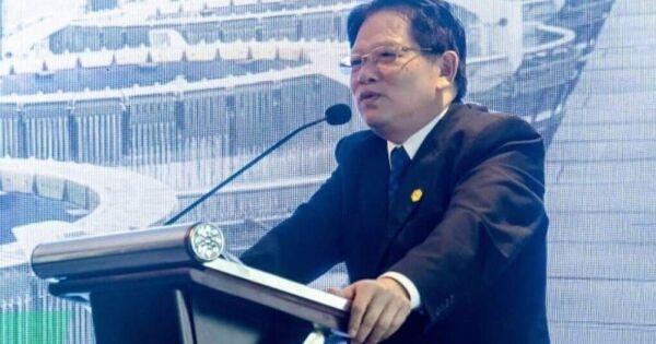 Dấu ấn 18 năm của ông Đào Hữu Huyền tại Hoá chất Đức Giang: Từ đế chế đến cú trượt dài