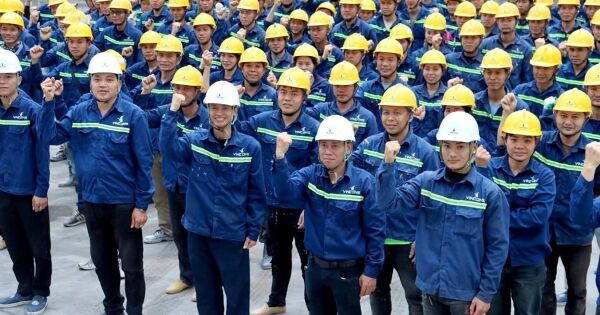 Vingroup tuyển dụng 25.000 nhân sự cho các dự án hạ tầng, lương cao nhất 65 triệu đồng mỗi tháng