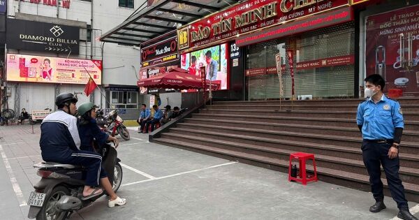 Bảng giá ngừng cập nhật, hotline của Bảo Tín Minh Châu không liên lạc được, khách hàng không lấy được vàng theo giấy hẹn