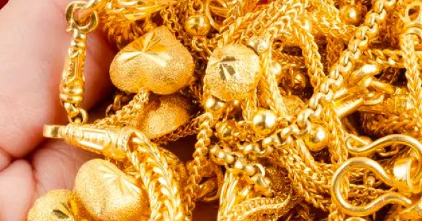 Giới phân tích giữ nguyên dự báo giá vàng lên 10.000 USD/ounce, những 'cú rung lắc' chỉ là ngắn hạn