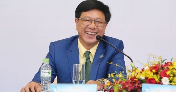 Vợ chồng Chủ tịch Địa ốc Hoàng Quân đăng ký nhận gần 27 triệu cổ phiếu để hoán đổi nợ