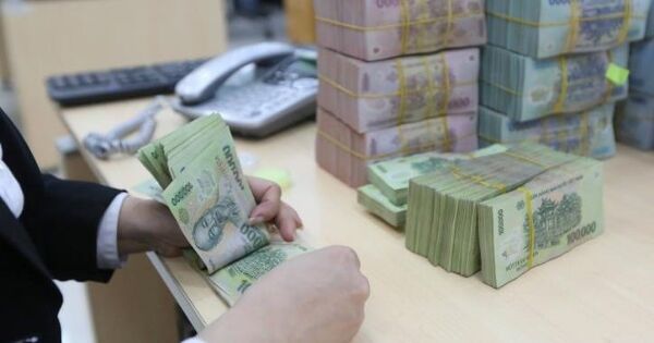 Giữ ổn định tỷ giá giữa 'cơn gió ngược'