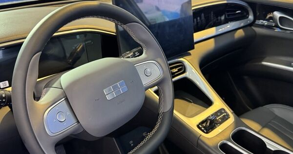 Hãng xe Trung Quốc muốn xây nhà máy, mở gần 80 xưởng dịch vụ và làm chuỗi trạm sạc tại Việt Nam