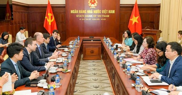 Thống đốc Nguyễn Thị Hồng: Không đánh đổi ổn định vĩ mô lấy tăng trưởng ngắn hạn