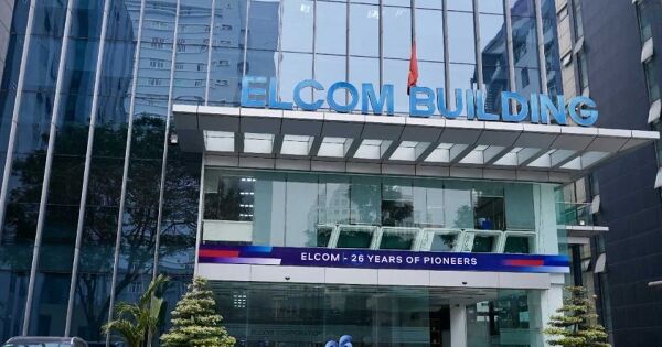 Chủ tịch Elcom gom cổ phiếu khi giá bốc hơi 30% từ đỉnh