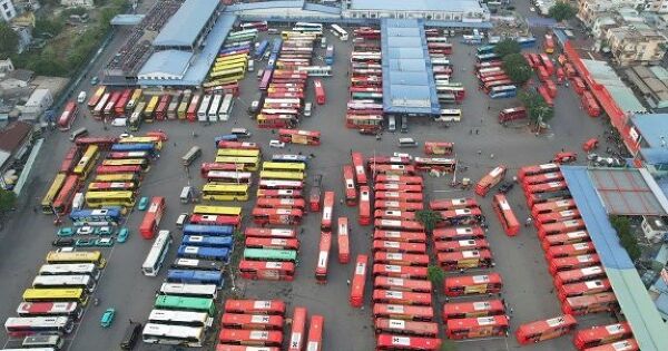 TP HCM đề xuất miễn giảm thu phí đường bộ đối với xe khách