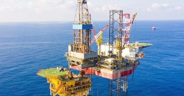 Xung đột địa chính trị thúc đẩy nhu cầu năng lượng, PVD kỳ vọng giá thuê giàn đi lên