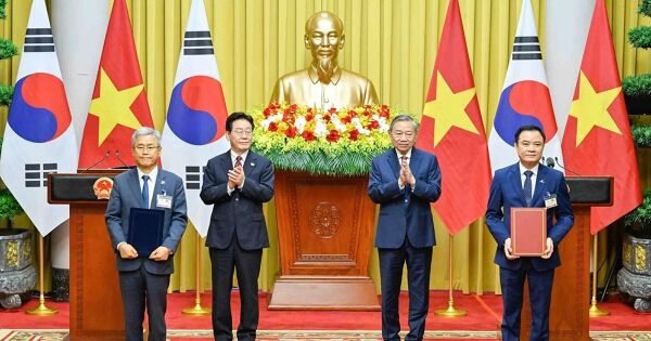 Việt Nam - Hàn Quốc ký kết loạt văn kiện hợp tác về phát triển điện hạt nhân, khoa học công nghệ
