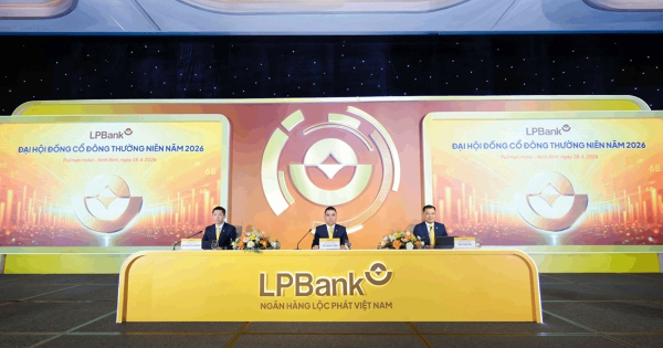 ĐHĐCĐ LPBank: Chia cổ tức tiền mặt 30% là nỗ lực lớn của chúng tôi, sẽ tính toán tăng vốn trong thời gian tới