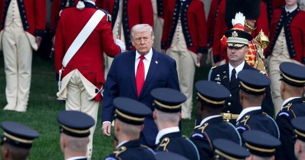 Ông Trump chỉ đạo duy trì phong tỏa Hormuz dài hạn, quyết khiến Iran phải nhượng bộ